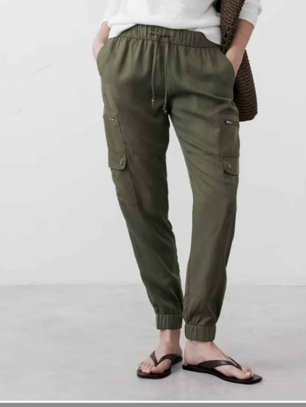 Banana Republic Factory Tencel Cargo Jogger Pants M